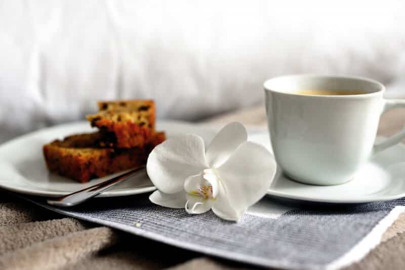 romantic getaways in denver - hotel breakfast